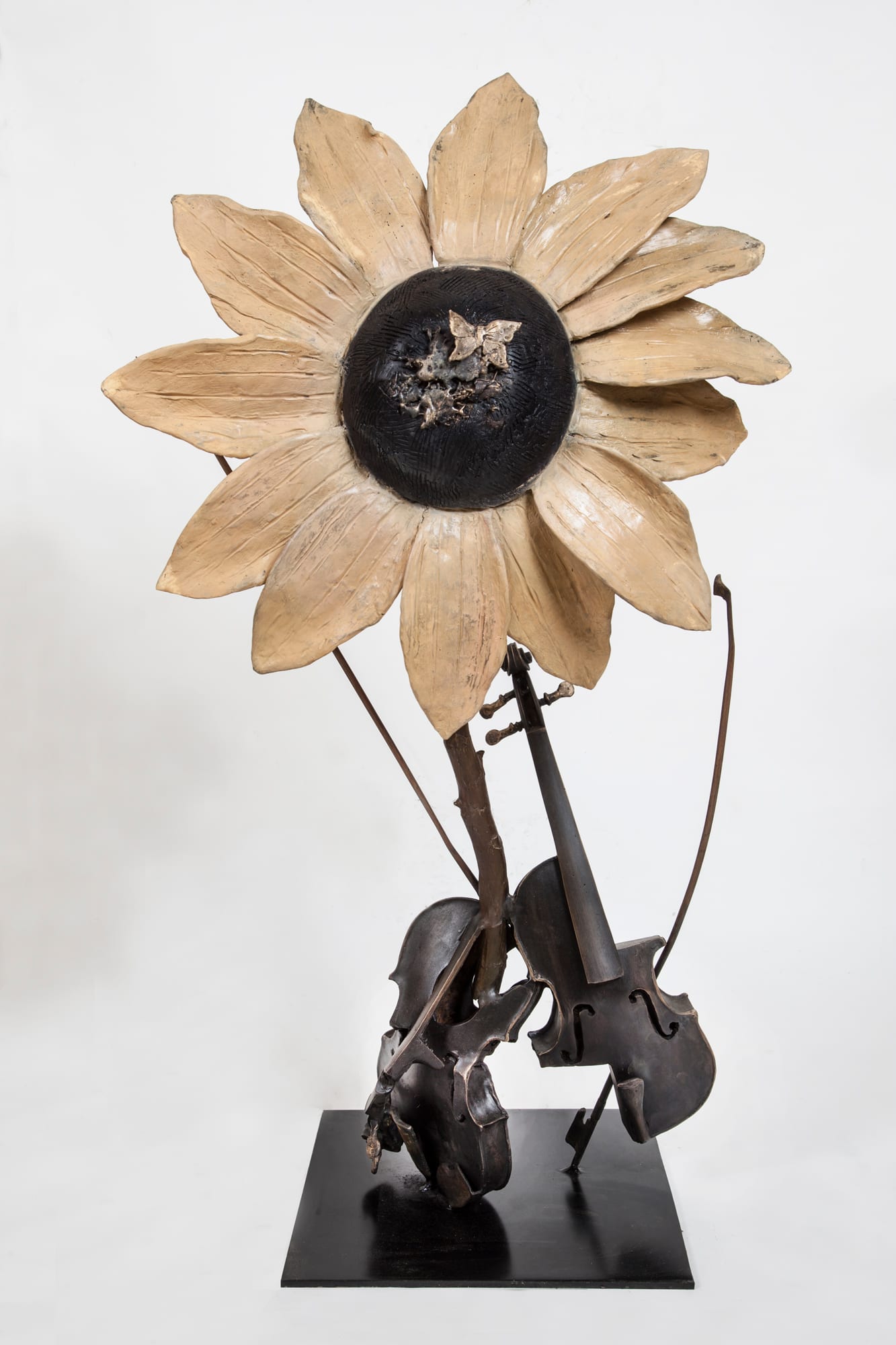 Sun Flower and Two Fighting Violins — Sculptures
